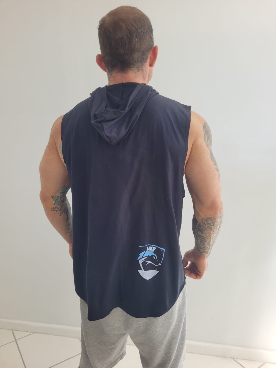 Camiseta Regata com Capuz Liga LBF - Imagem 2